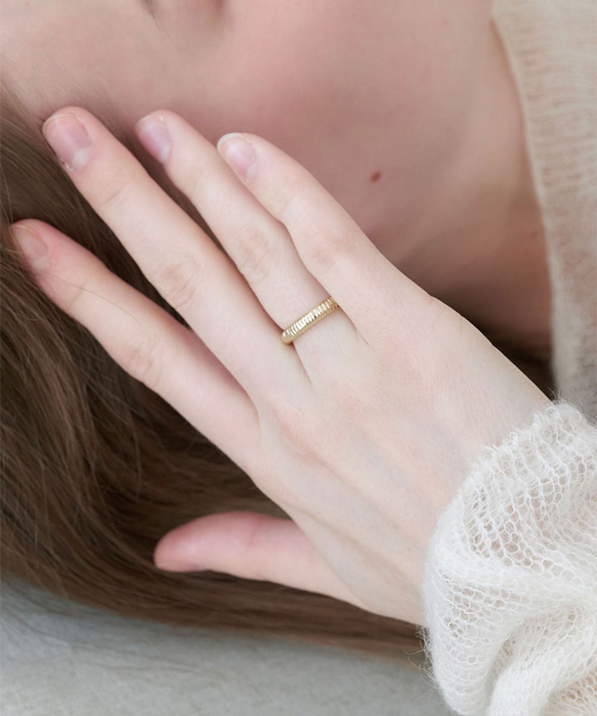 할렌(HALDEN) textured band ring (R019_gold)