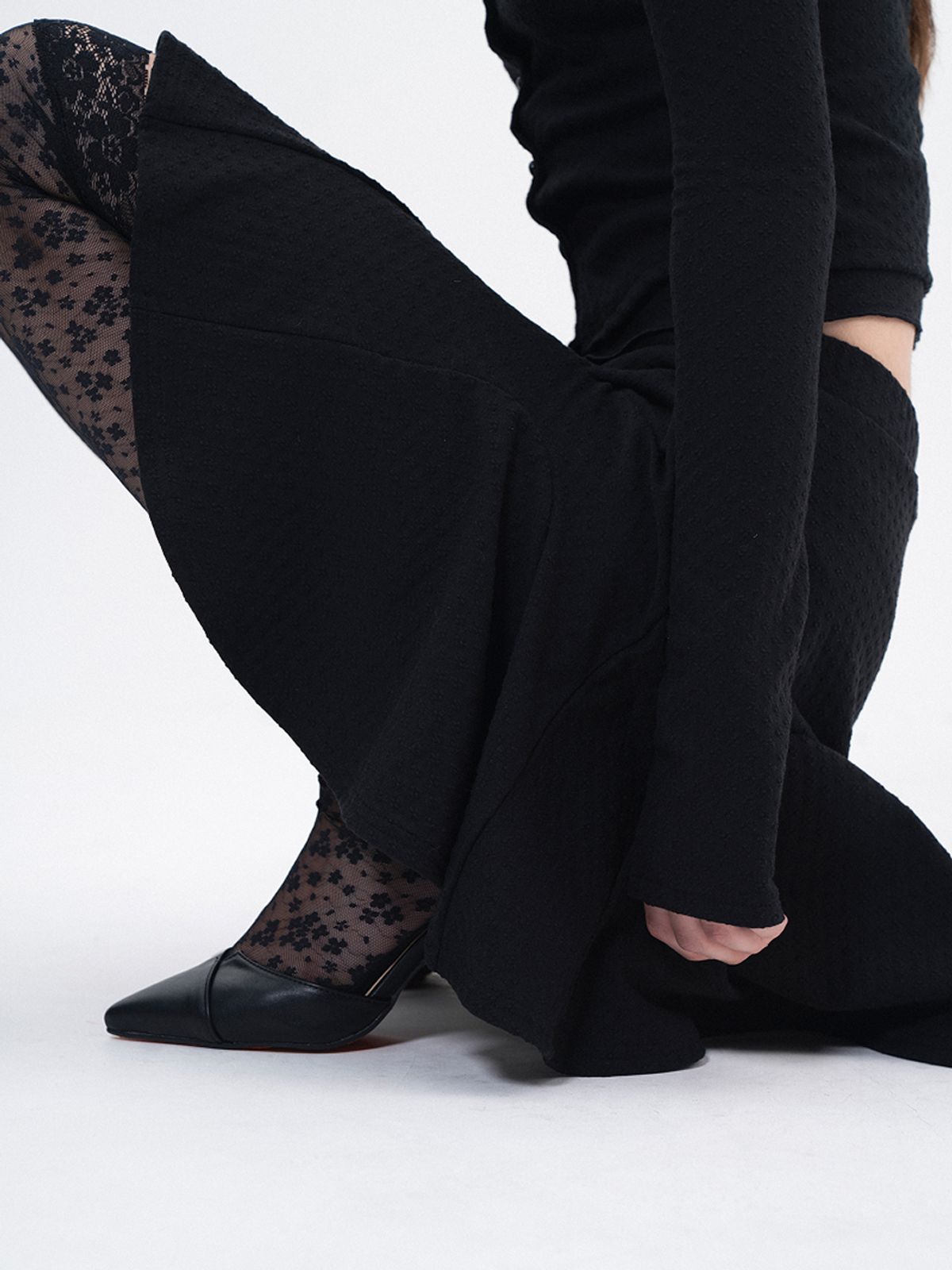 루펀(LOOFUN) Pico Volume Skirt / 피코 볼륨 스커트 [Black]