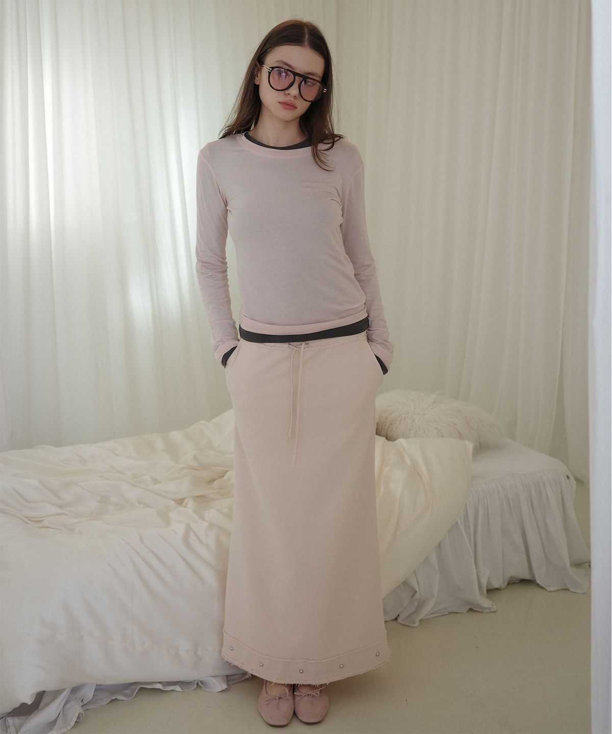 살롱 드 욘(SALON DE YOHN) Studded Sweat Skirt_ Skin Pink