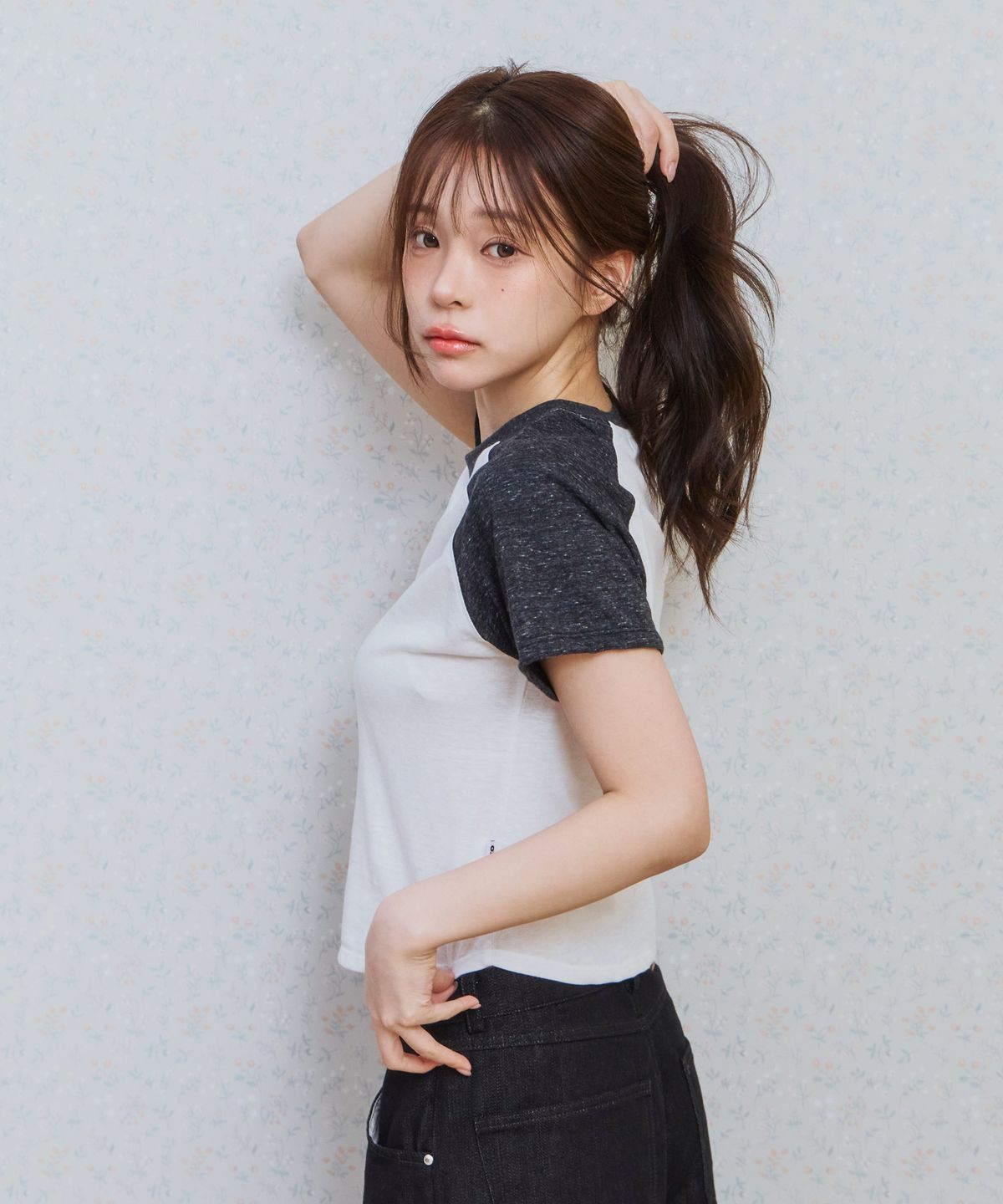 키지코(KIJIKO) ke403. Back Logo Raglan Tee Black