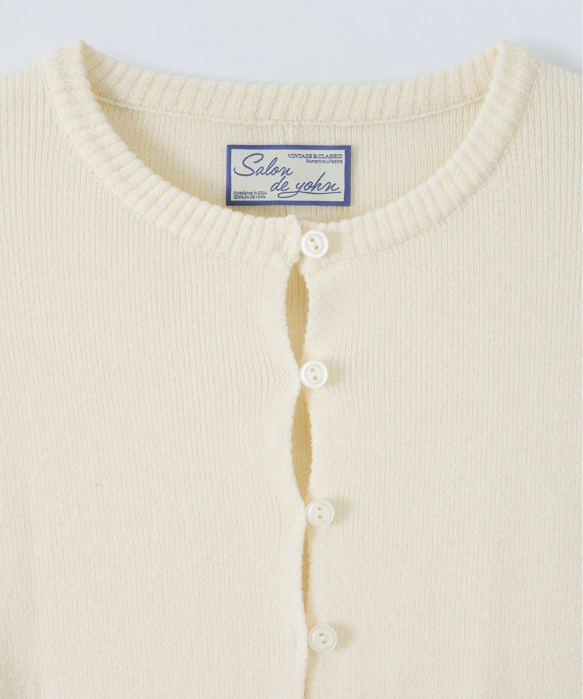 살롱 드 욘(SALON DE YOHN) Button Slit Cardigan_ Cream