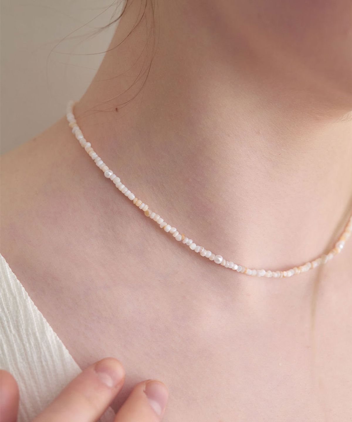 할렌(HALDEN) pebble beads necklace (N055_ivory)