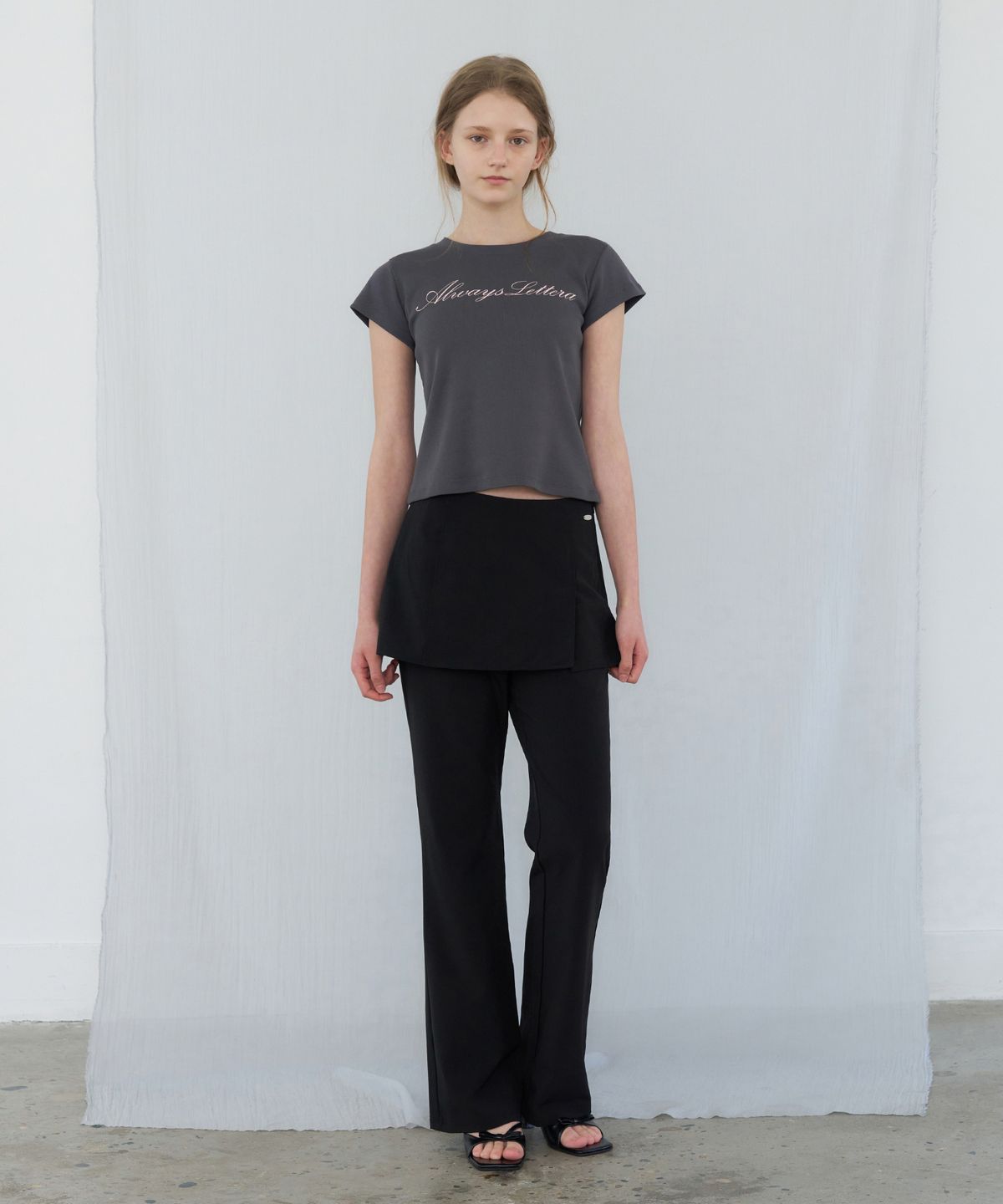 레테라(LETTERA) Side Slit Skirt Pants