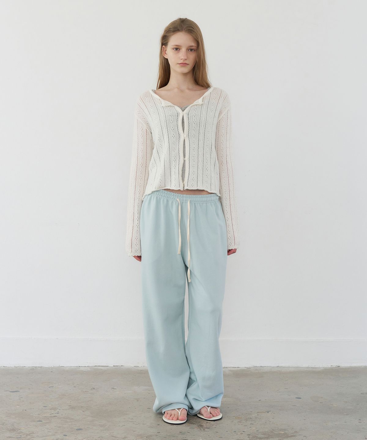 레테라(LETTERA) Wide Logo Sweat Pants