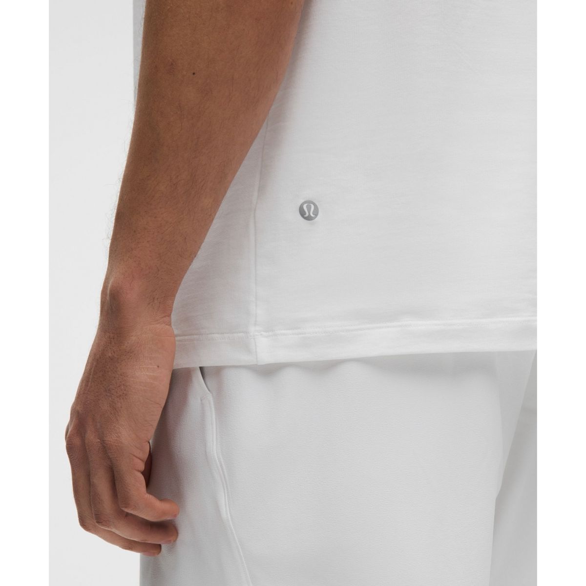 룰루레몬(LULULEMON) 제로드 인 숏슬리브 셔츠  WHT