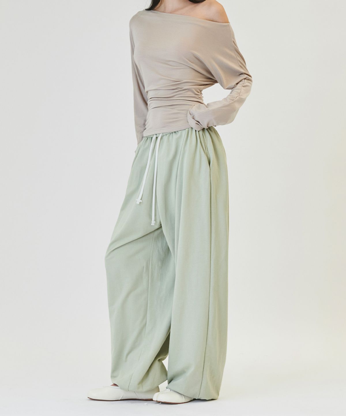 프로젝트 웨이브(PROJECT WAVE) Shirring Color Banding Pants [OLIVE]