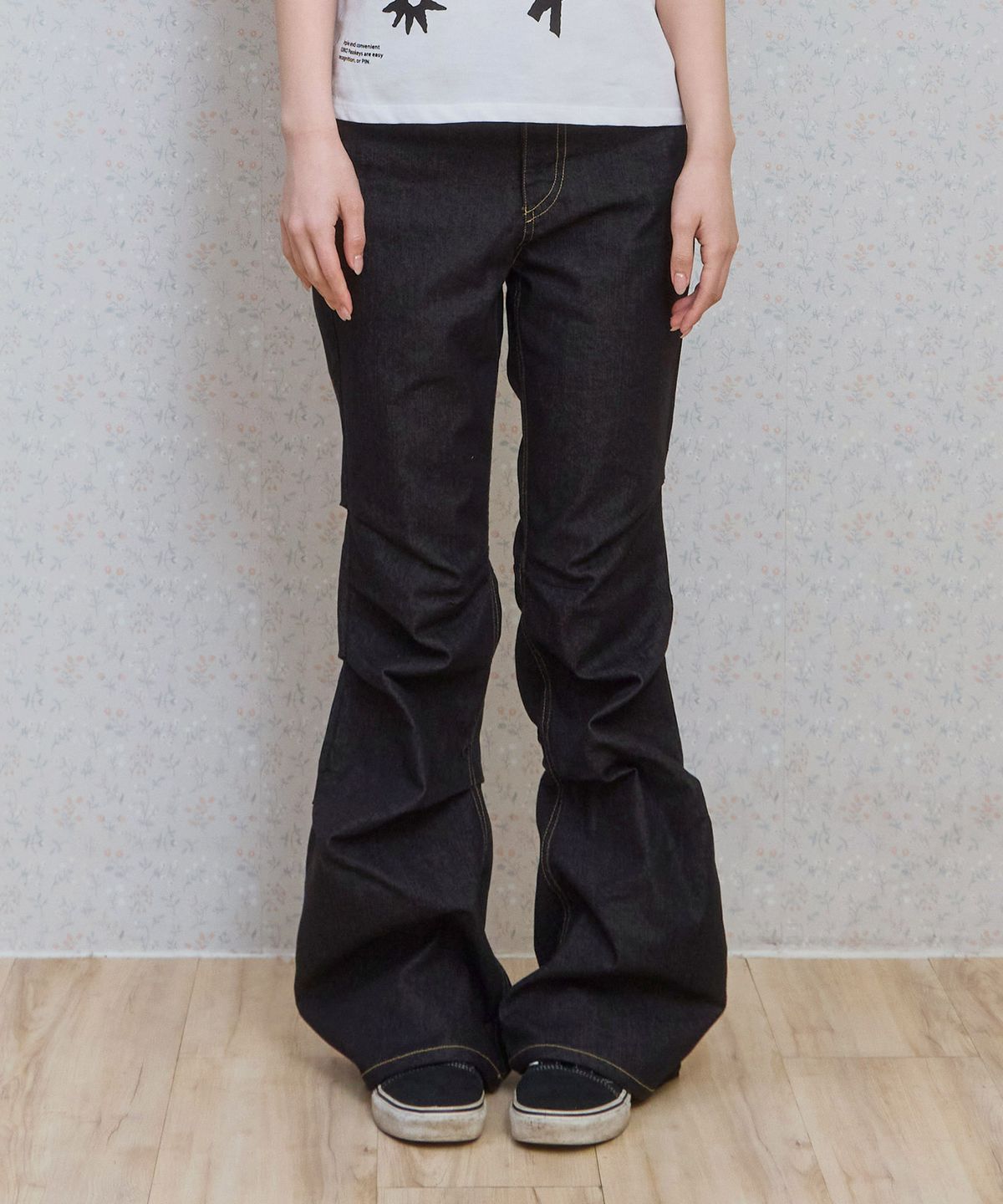 키지코(KIJIKO) ke610c. Bootcut Shirring Denim Pants