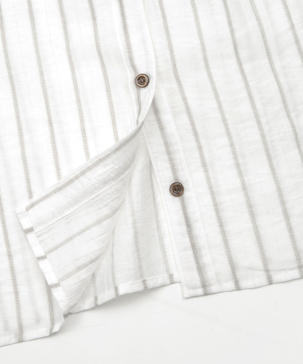 키지코(KIJIKO) ke207. Frill Stripe Shirring Blouse Ivory