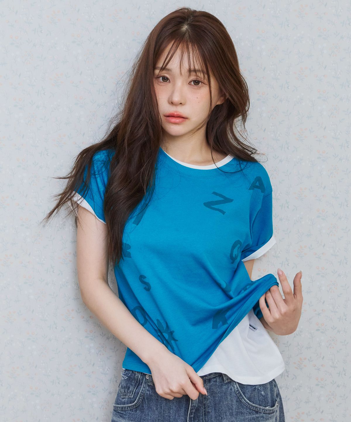 키지코(KIJIKO) ke404. Typo Semi Crop Tee Blue