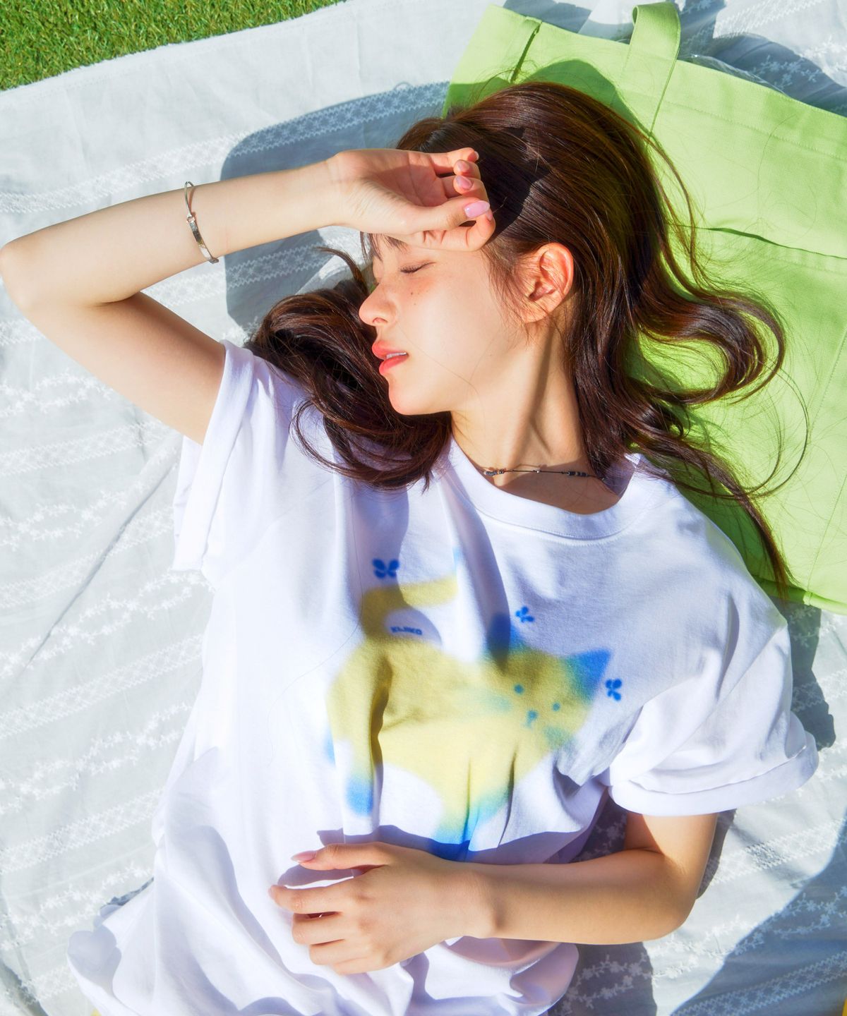 키지코(KIJIKO) ke405. Soft Cat Life Tee Overfit