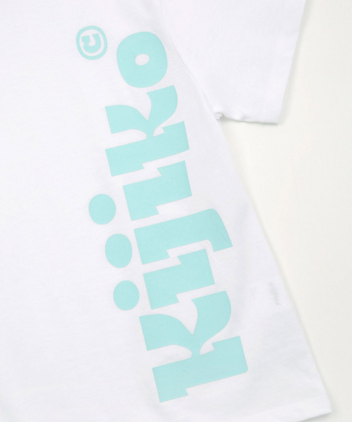 키지코(KIJIKO) ke406. Kijiko Big Logo Semi-Crop Tee White