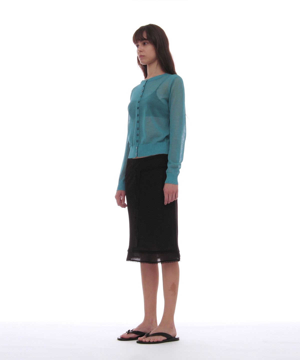 파르티멘토 우먼(PARTIMENTO WOMEN) PWC 레이스 트림 오버레이 미디 스커트_블랙