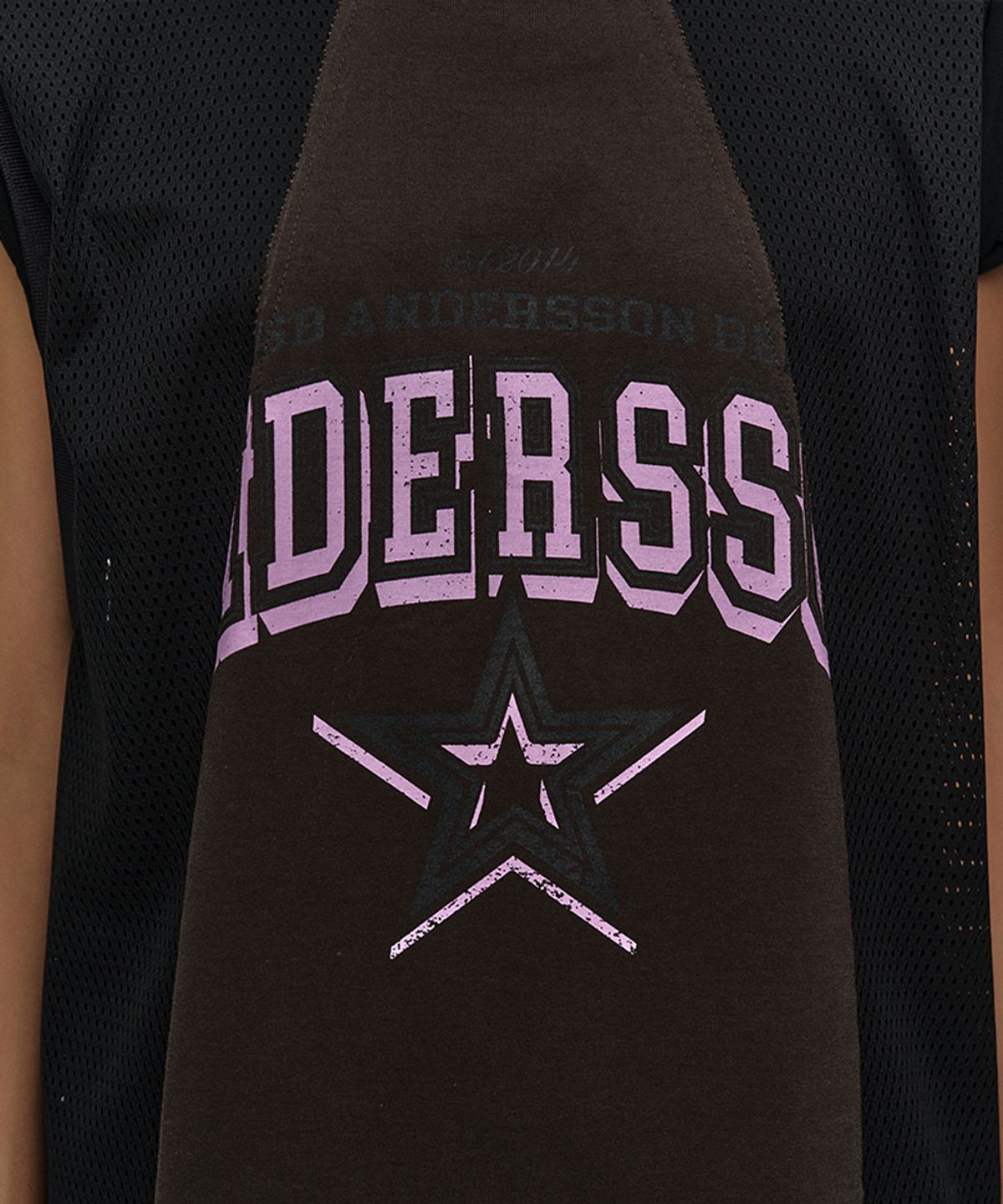 앤더슨벨(ADSB ANDERSSON BELL) BASKETBALL JERSEY LAYERED ROLL UP T-SHIRT atb1449w(BLACK/BROWN)
