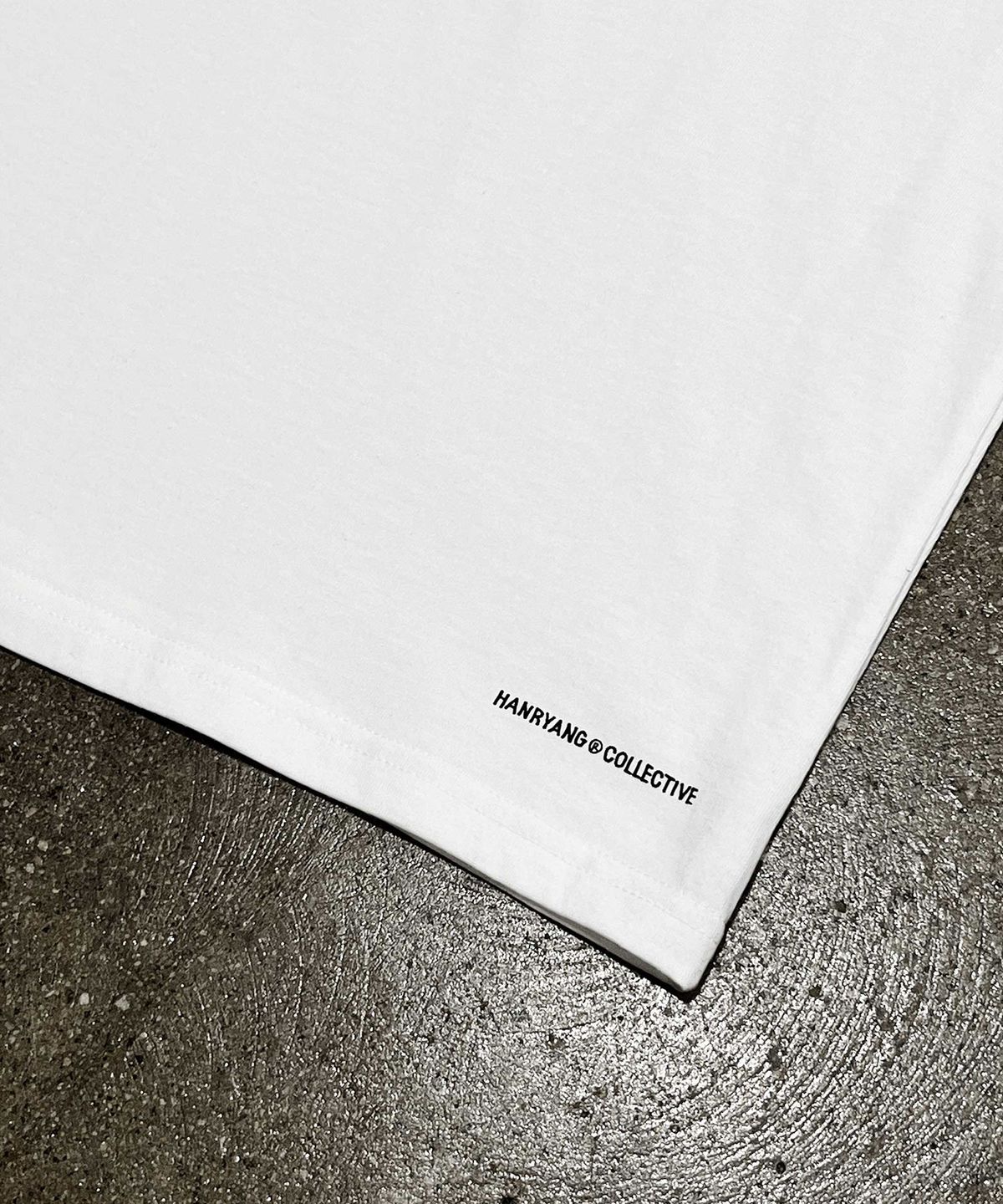 한량 컬렉티브(HANRYANG COLLECTIVE) HR PINK BACK ICON TEE WHITE
