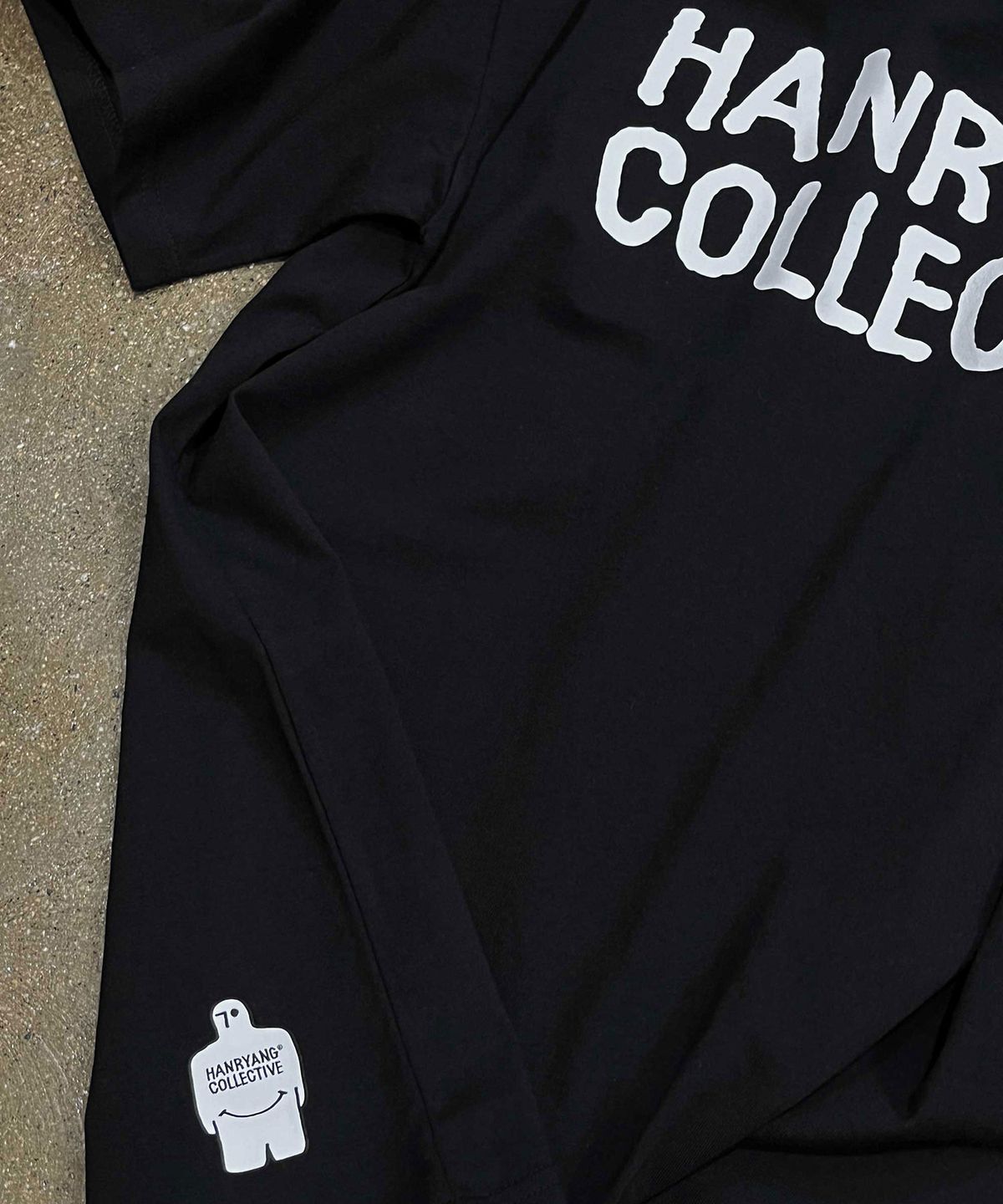 한량 컬렉티브(HANRYANG COLLECTIVE) HR LOGO2 TEE BLACK