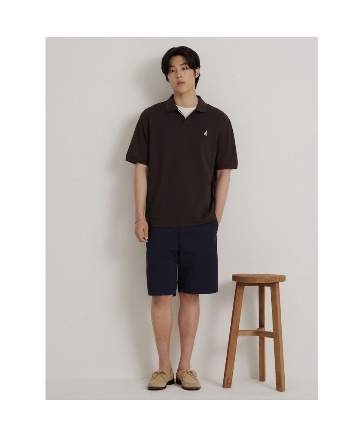 빈폴 멘(BEANPOLE MEN) 오픈넥 티핑 포인트 맨투맨 티셔츠  브라운