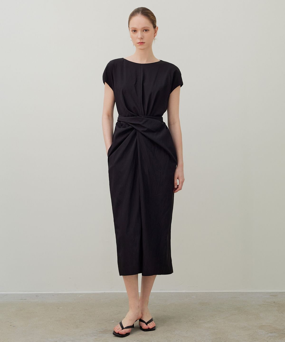 누토프(NUTOFFE) Noir Dress_Black