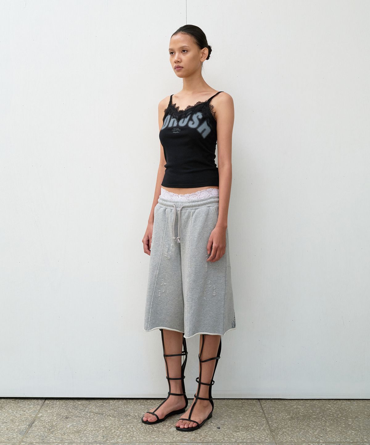더바이닐하우스(THEVINYLHOUSE) CUT-OFF DAMAGE SHORTS GREY