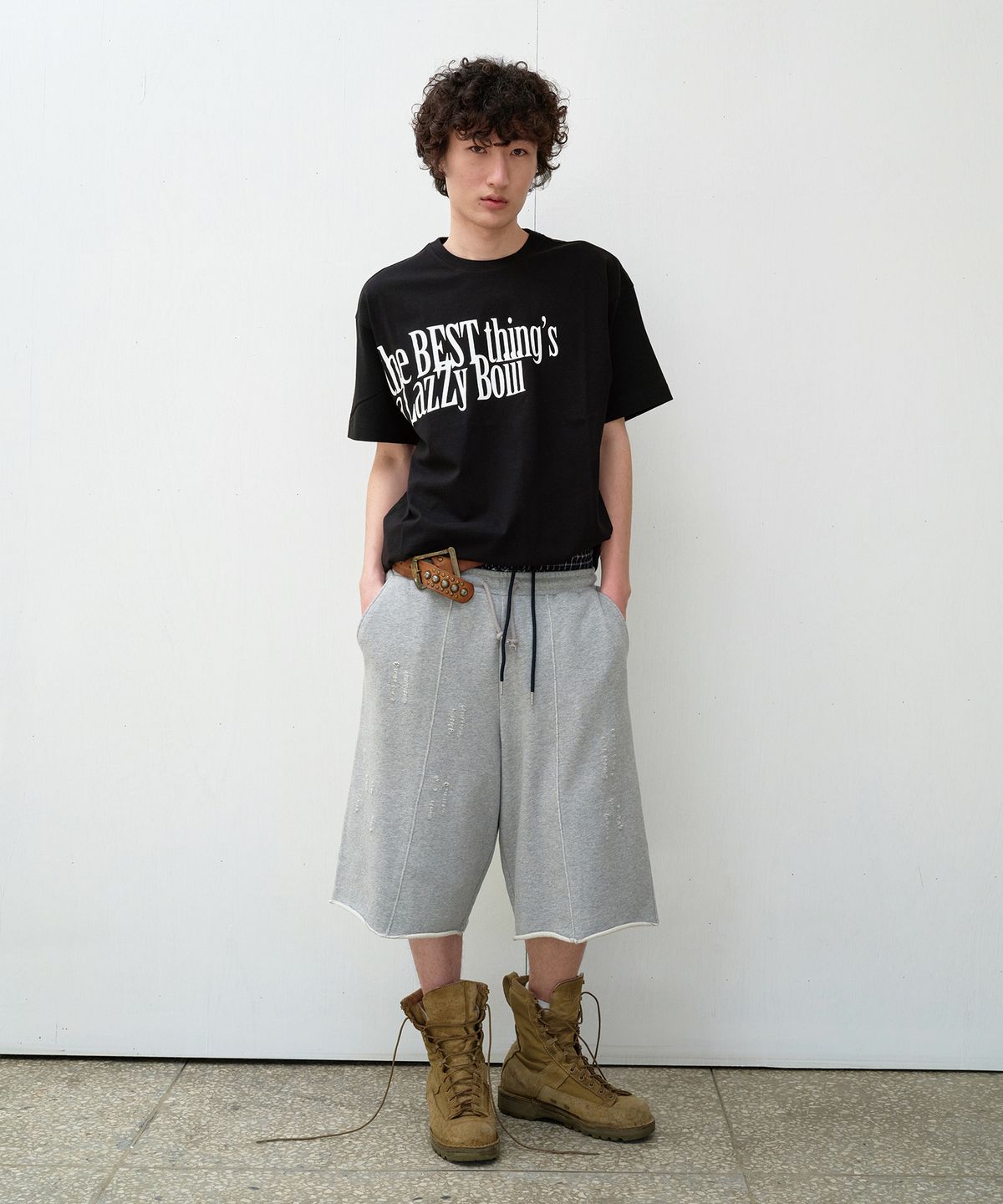 더바이닐하우스(THEVINYLHOUSE) CUT-OFF DAMAGE SHORTS GREY