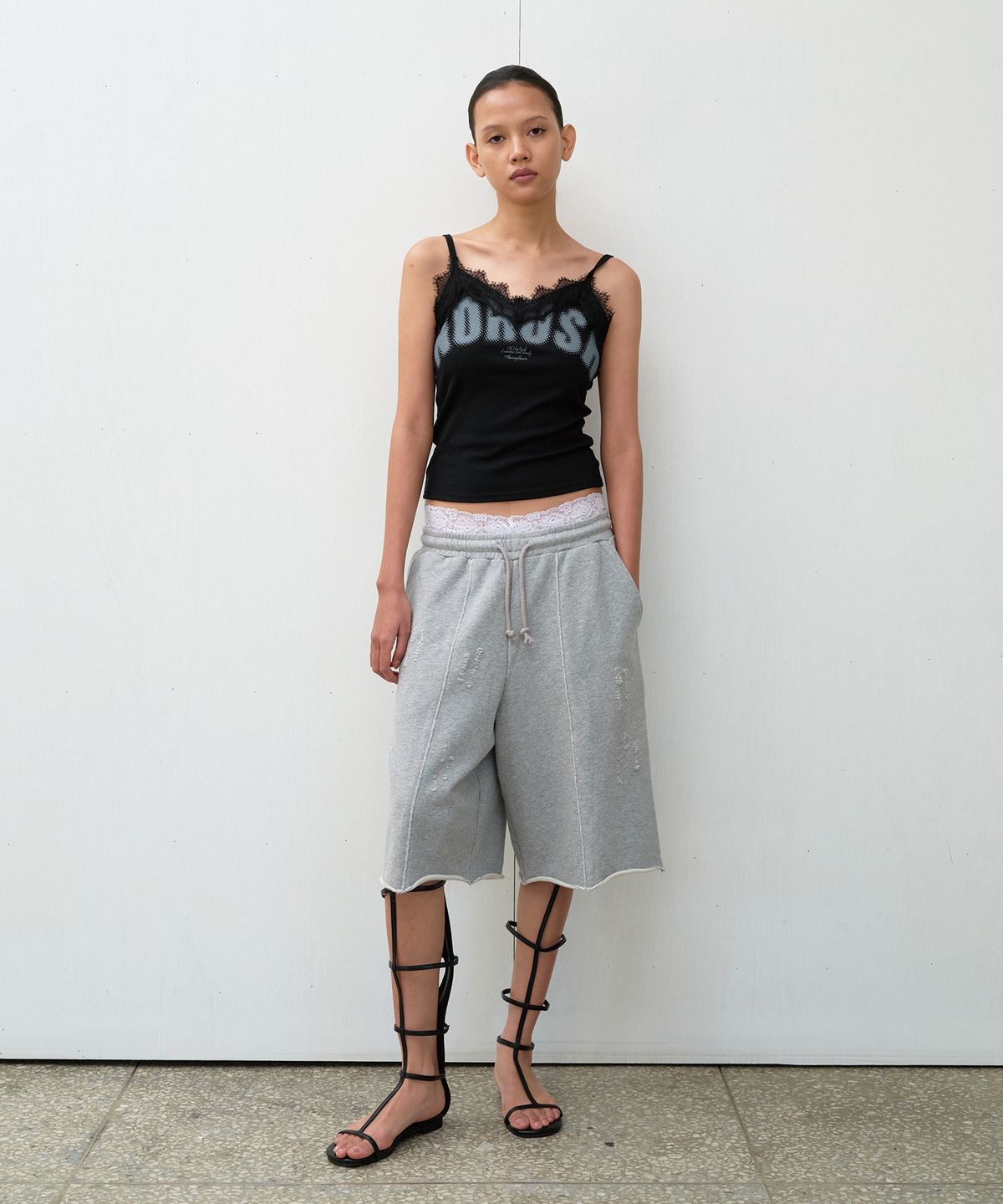 더바이닐하우스(THEVINYLHOUSE) CUT-OFF DAMAGE SHORTS GREY