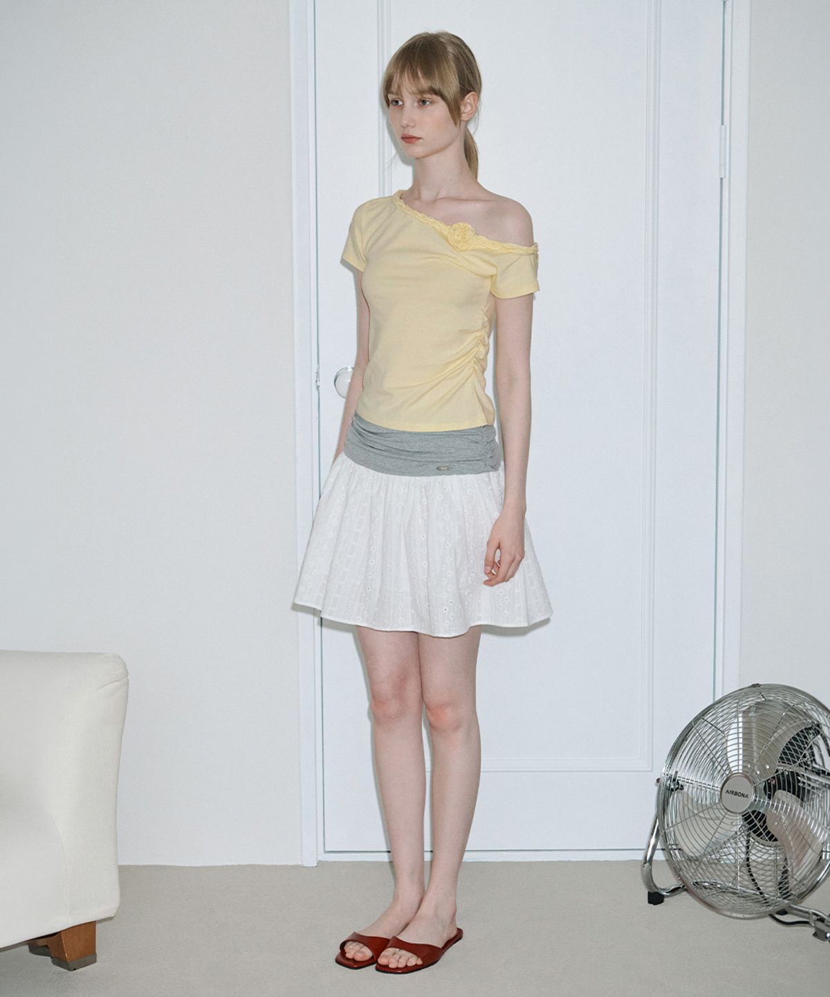 시눈(SINOON) Eyelet Mix Flare Skirt (White)