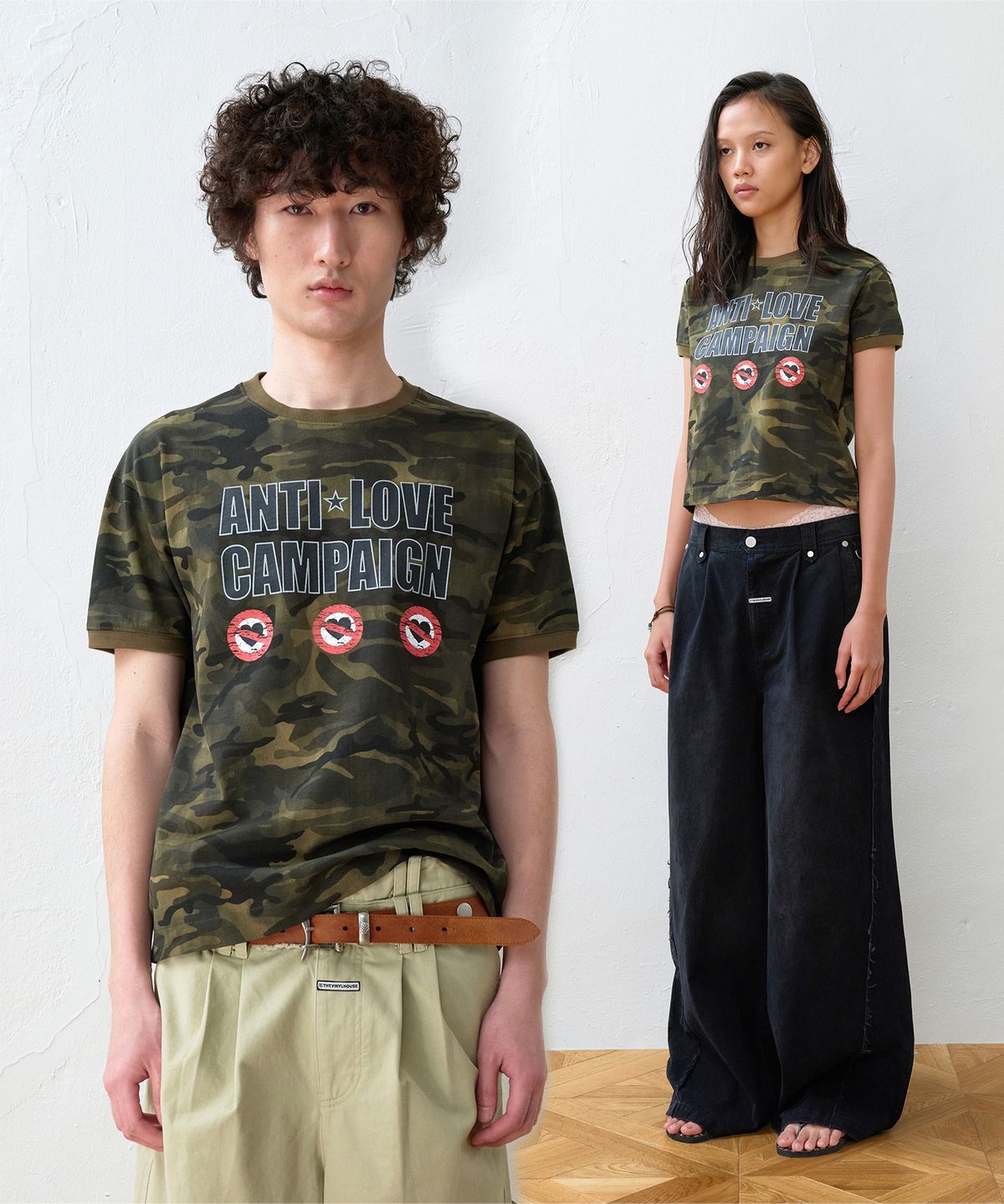 더바이닐하우스(THEVINYLHOUSE) ANTI LOVE CAMO RINGER TEE KHAKI
