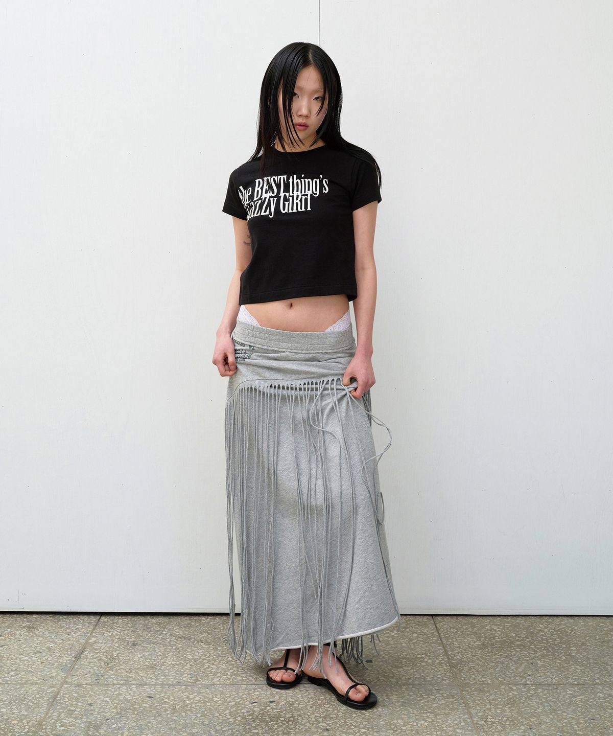 더바이닐하우스(THEVINYLHOUSE) THE LAZY TEE BLACK