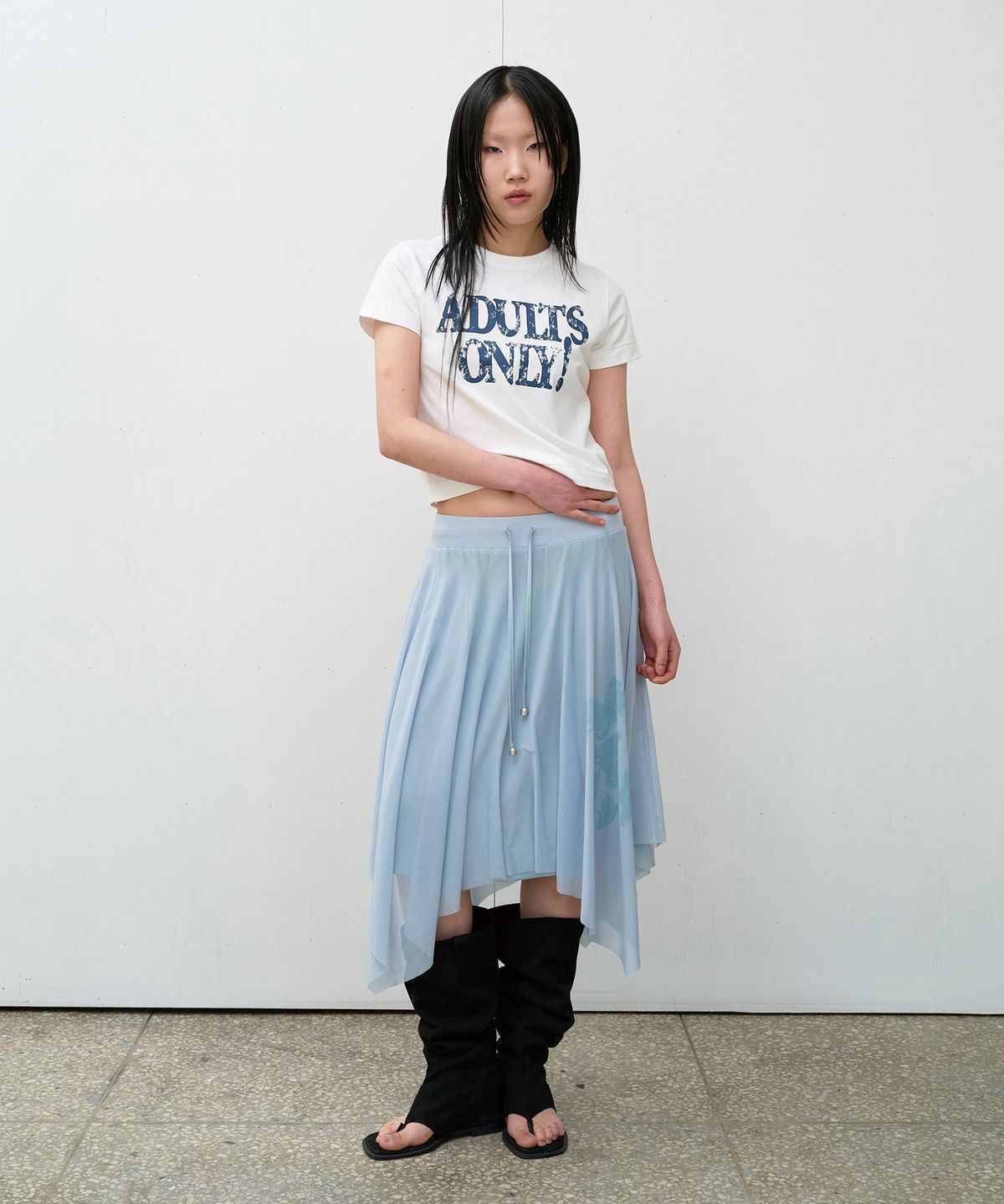 더바이닐하우스(THEVINYLHOUSE) ADULTS ONLY TEE WHITE