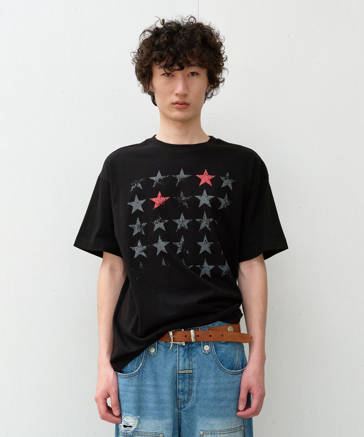 더바이닐하우스(THEVINYLHOUSE) FADED STAR TEE BLACK