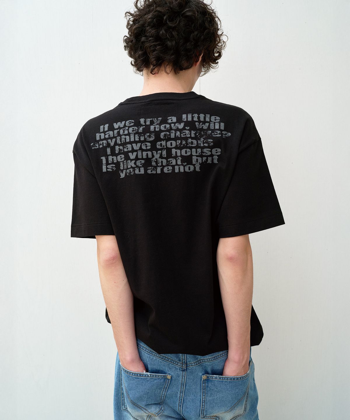 더바이닐하우스(THEVINYLHOUSE) FADED STAR TEE BLACK