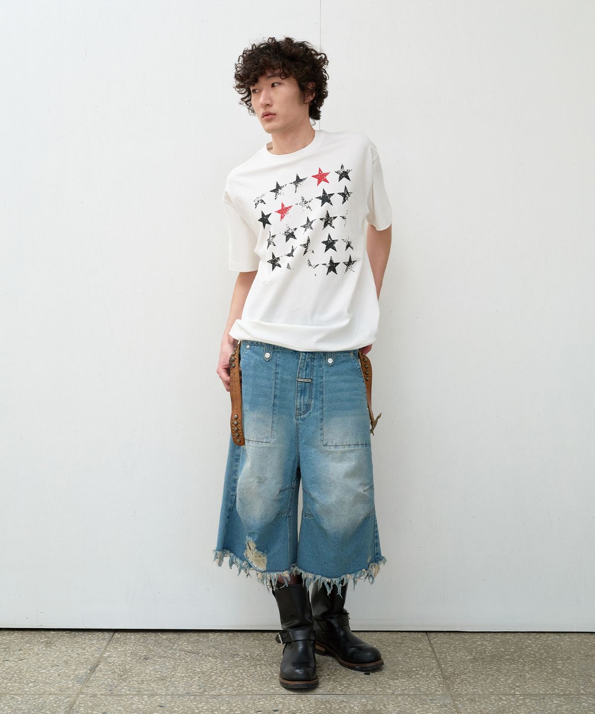 더바이닐하우스(THEVINYLHOUSE) FADED STAR TEE WHITE