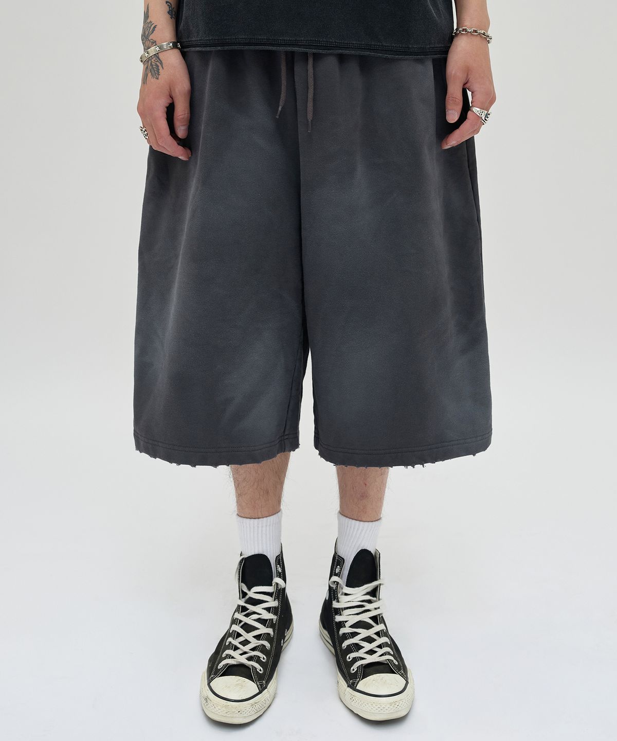 스웨이드(SUADE) CUT EDGE SWEAT SHORTS [WASHING PURPLE]