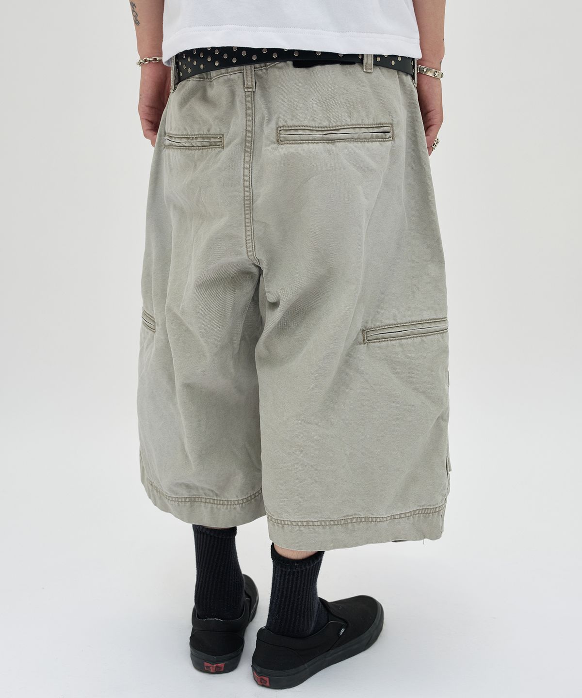 스웨이드(SUADE) UTILITY CARGO SHORTS [GRAY]