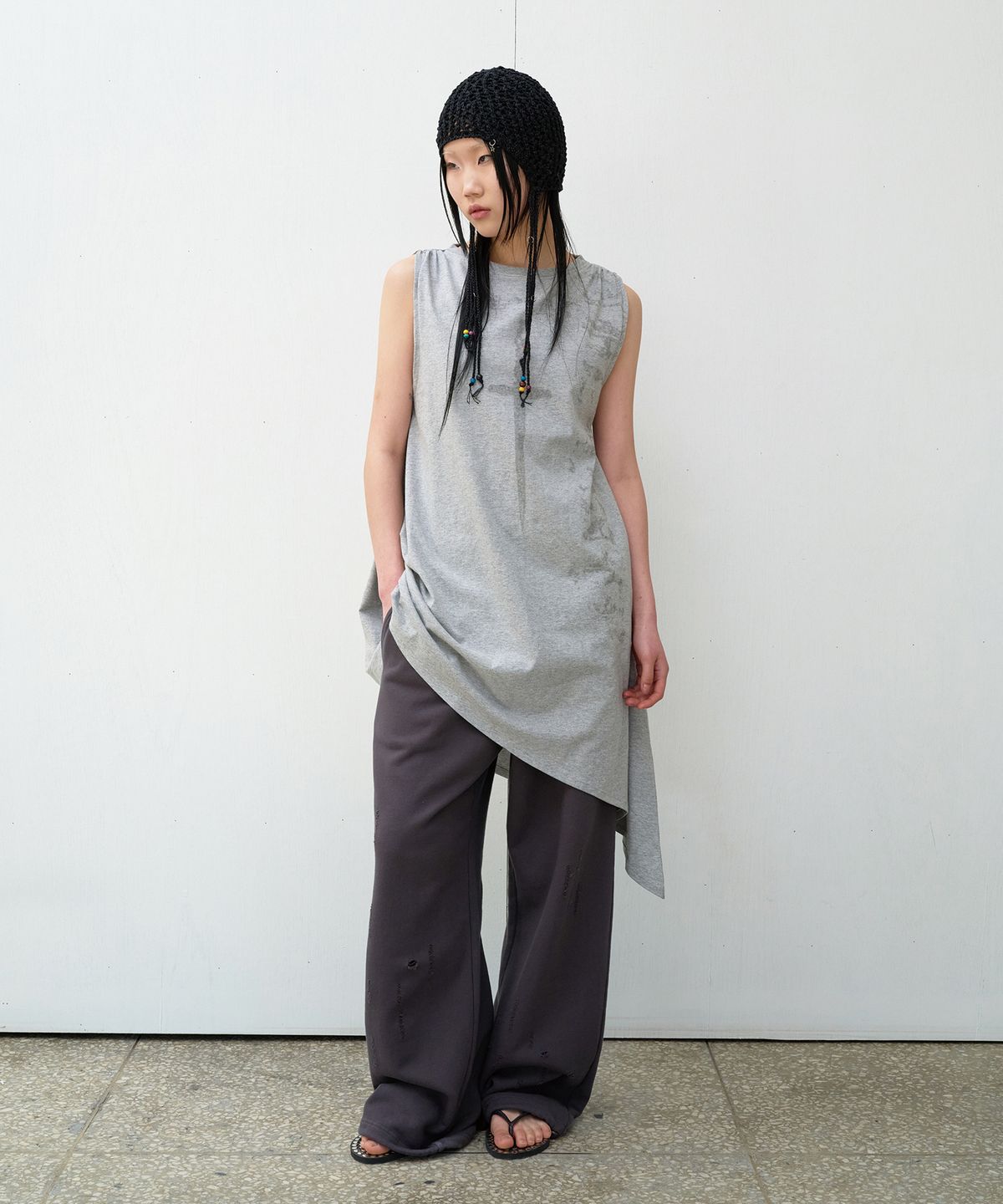 더바이닐하우스(THEVINYLHOUSE) UNBALANCE LAYERED ONE-PIECE (W) GREY