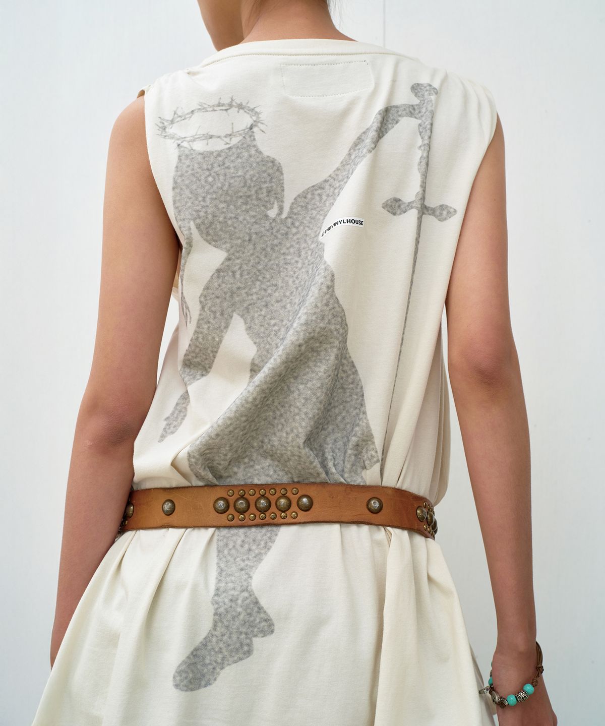 더바이닐하우스(THEVINYLHOUSE) UNBALANCE LAYERED ONE-PIECE (W) CREAM