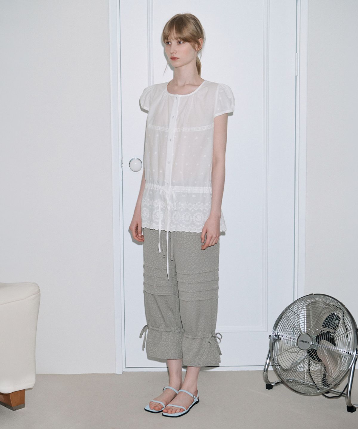 시눈(SINOON) Eyelet Ribbon Pants (Grey)