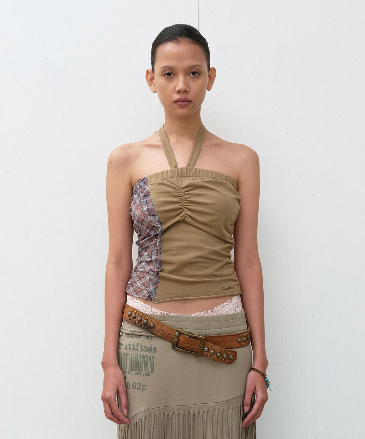 더바이닐하우스(THEVINYLHOUSE) MIXED HALTERNECK TOP (W) OLIVE