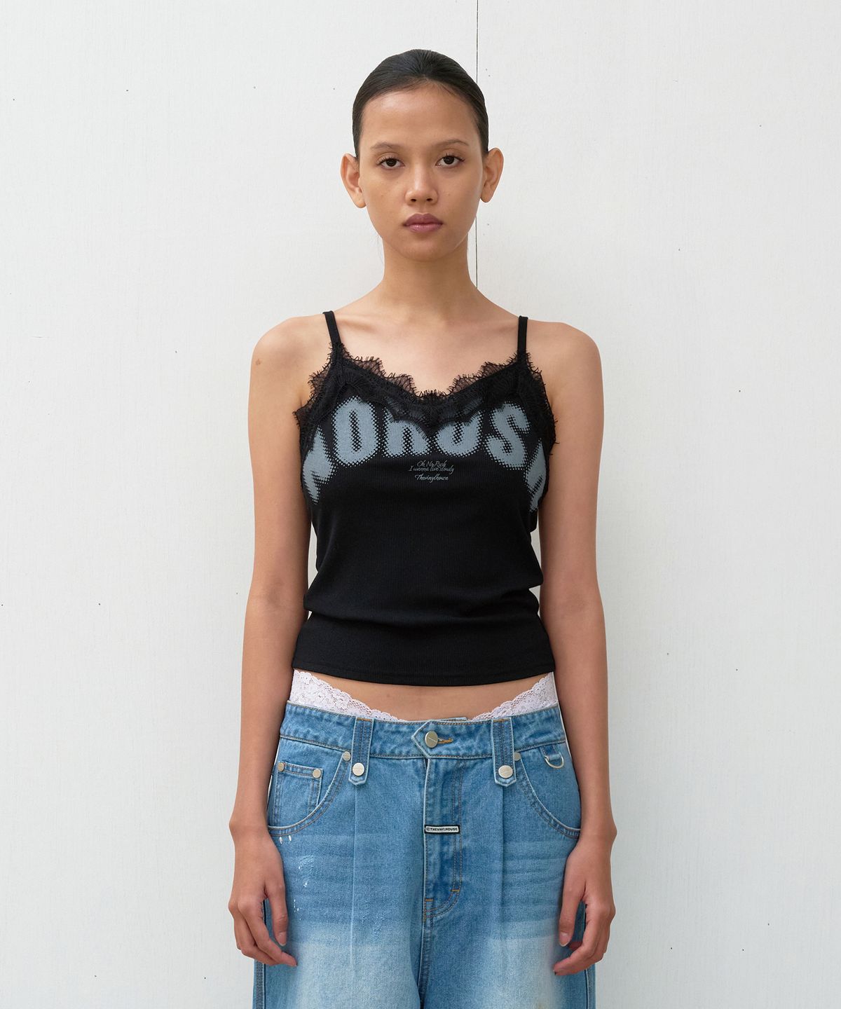 더바이닐하우스(THEVINYLHOUSE) NO RUSH LACE SLEEVELESS (W) BLACK
