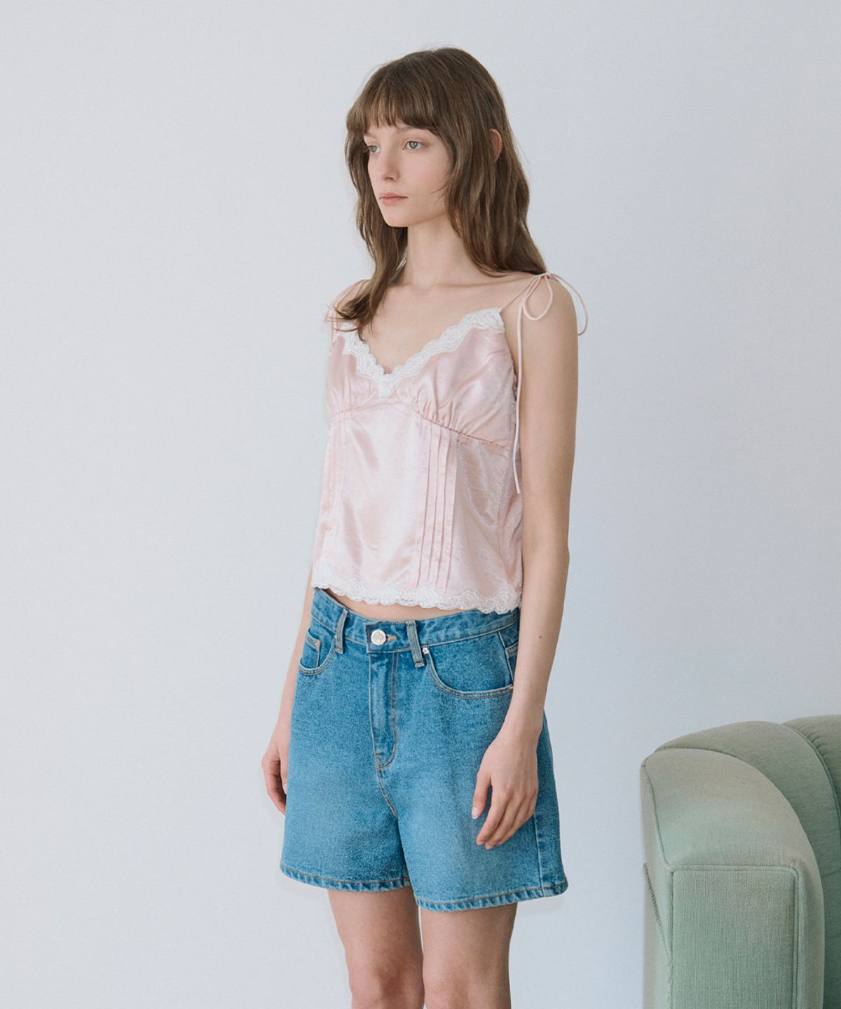 시눈(SINOON) High-Waist Crop Denim (Blue)