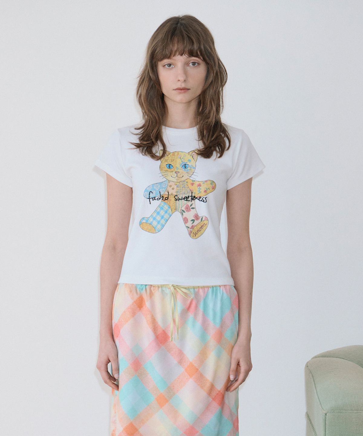 시눈(SINOON) Patchwork Beads Cat T-Shirt (White)