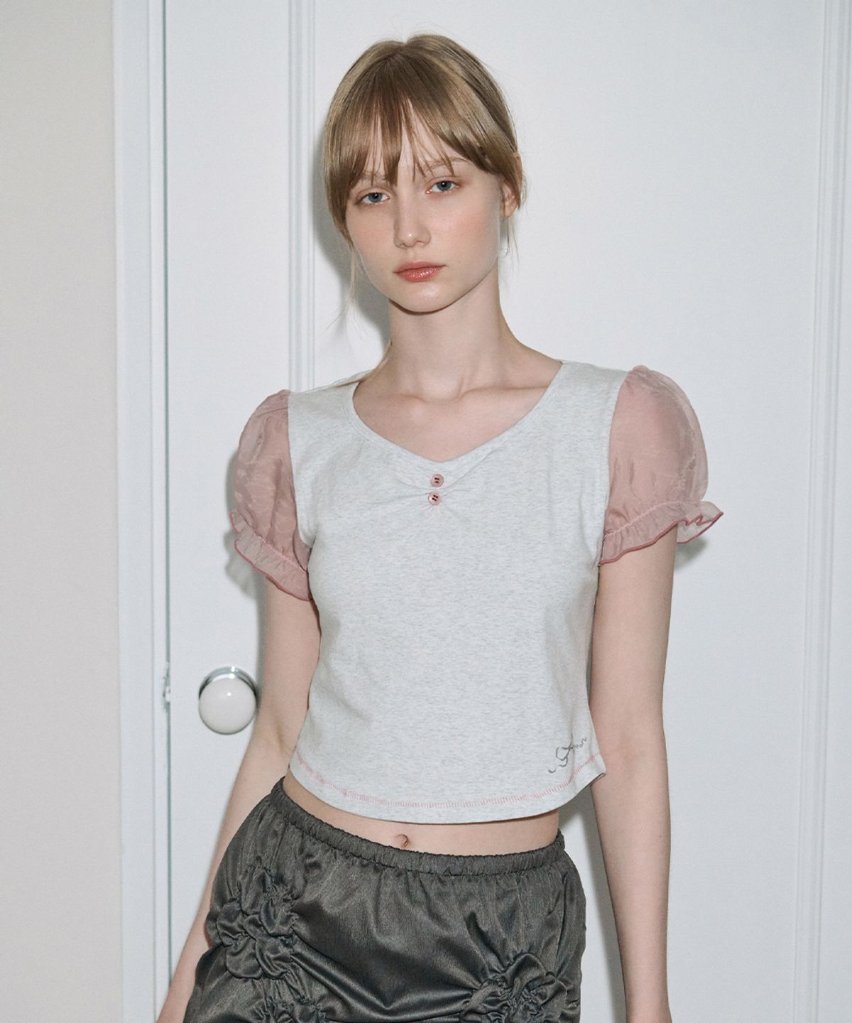 시눈(SINOON) Ribbon Shirring Puff T-Shirt (Melange Grey)