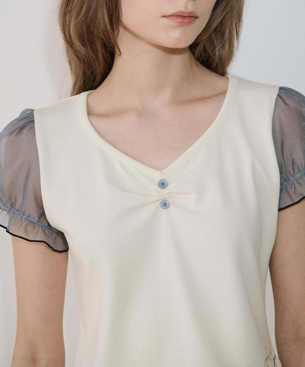 시눈(SINOON) Ribbon Shirring Puff T-Shirt (Cream)