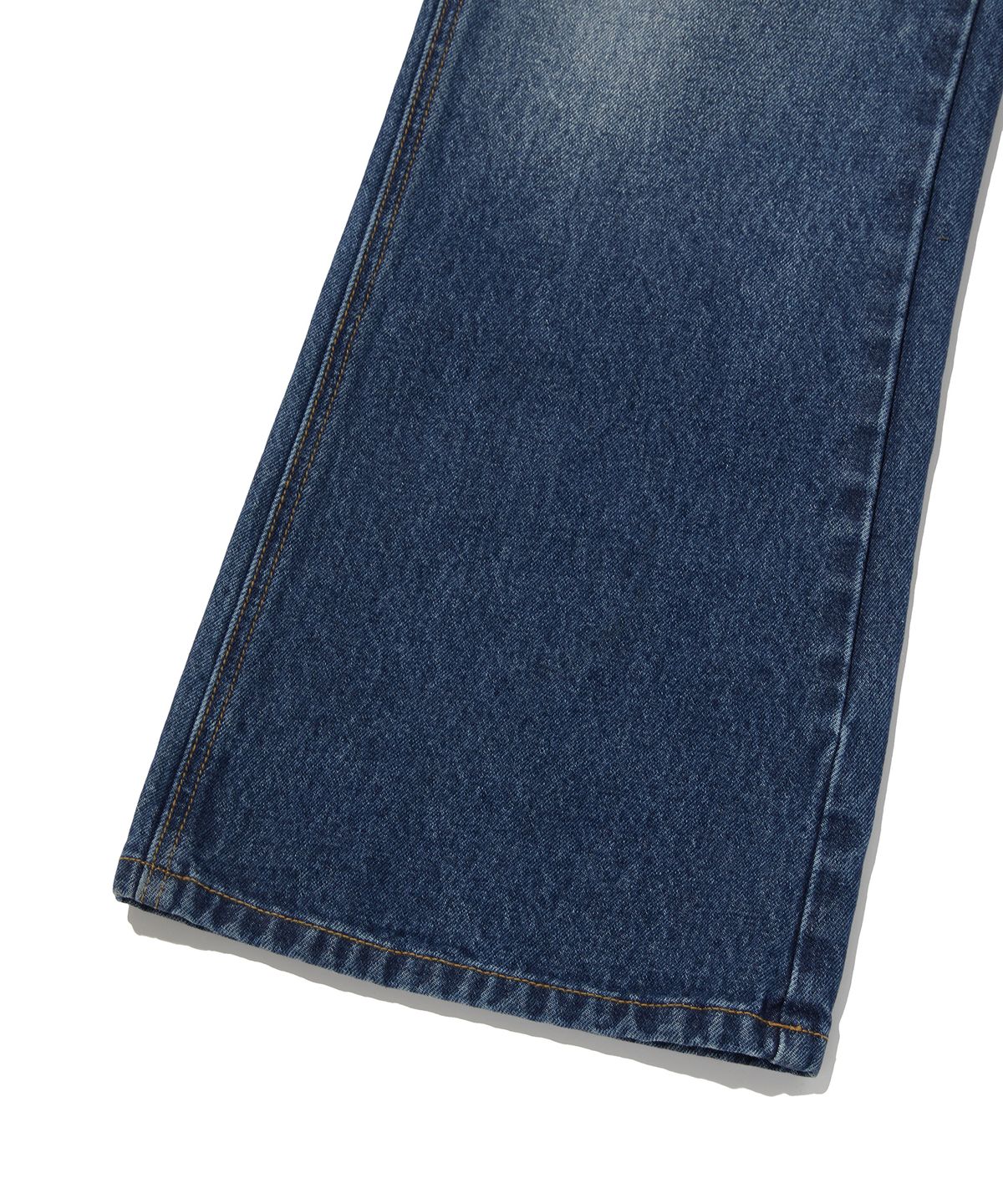 스웨이드(SUADE) CURVED FLARE DENIM [BLUE]