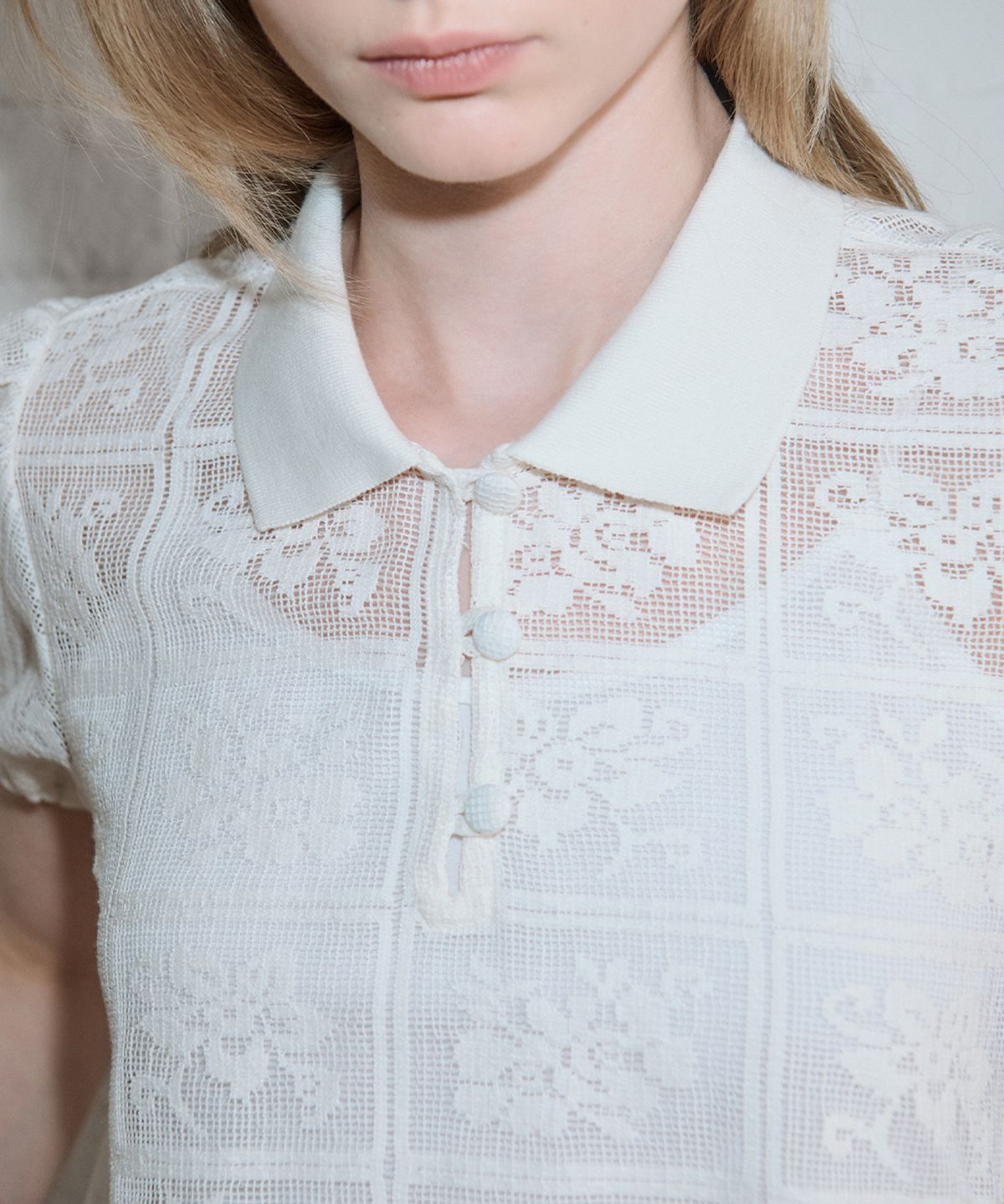 시눈(SINOON) Rose Lace Volume Blouse (Ivory)