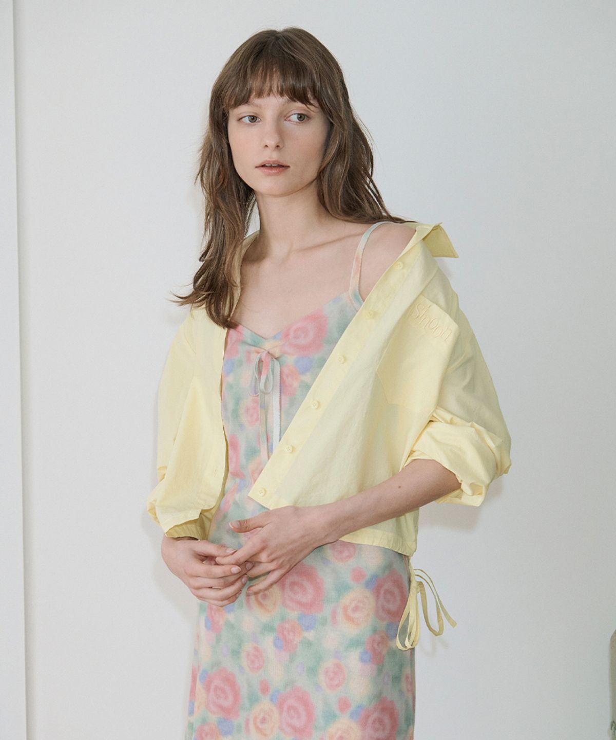 시눈(SINOON) 2-Way Drawstring Crop Shirt (Yellow)