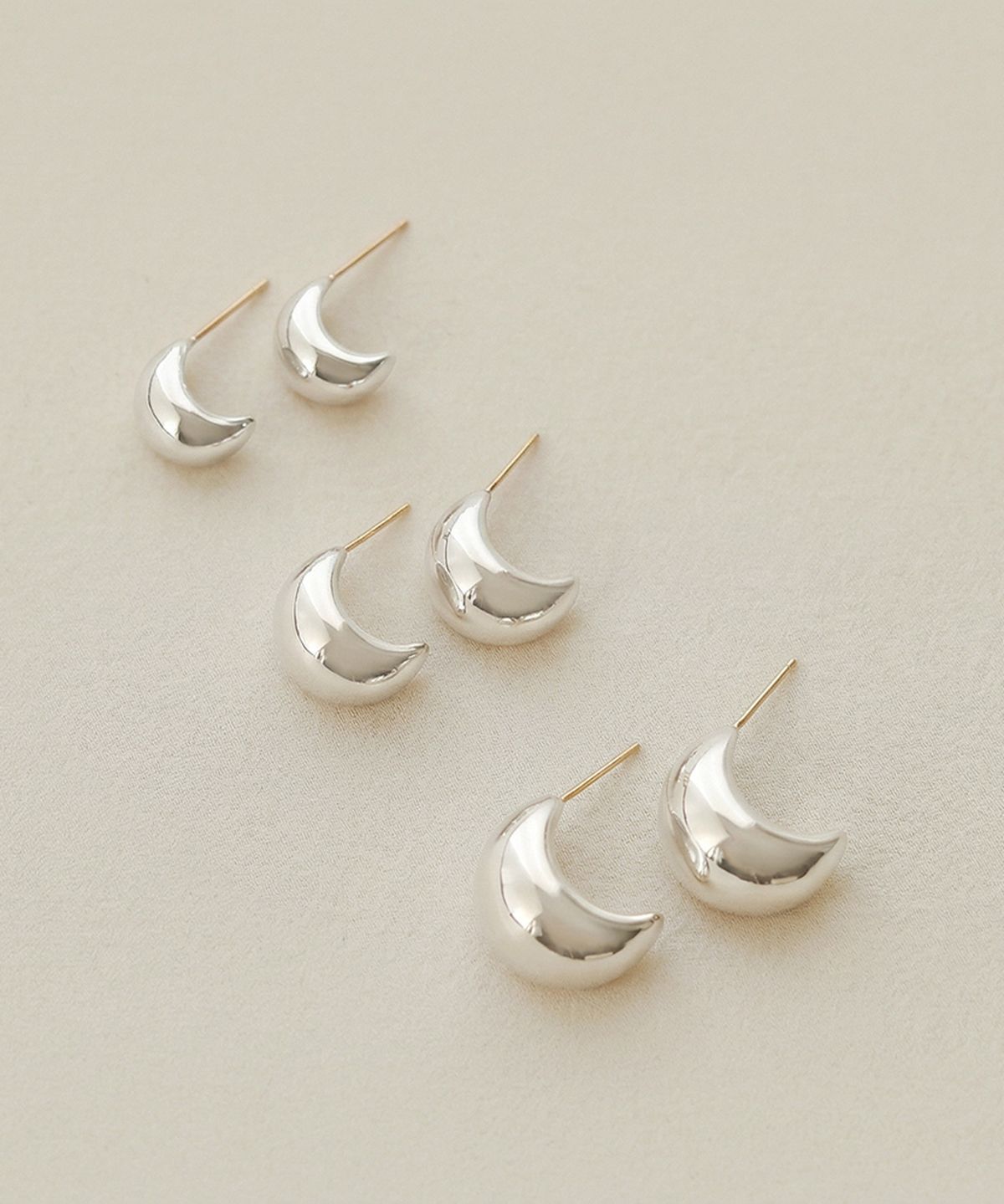 더블유비엘(WBL) 14k post 르그랑 볼드 커브 귀걸이 (3size)