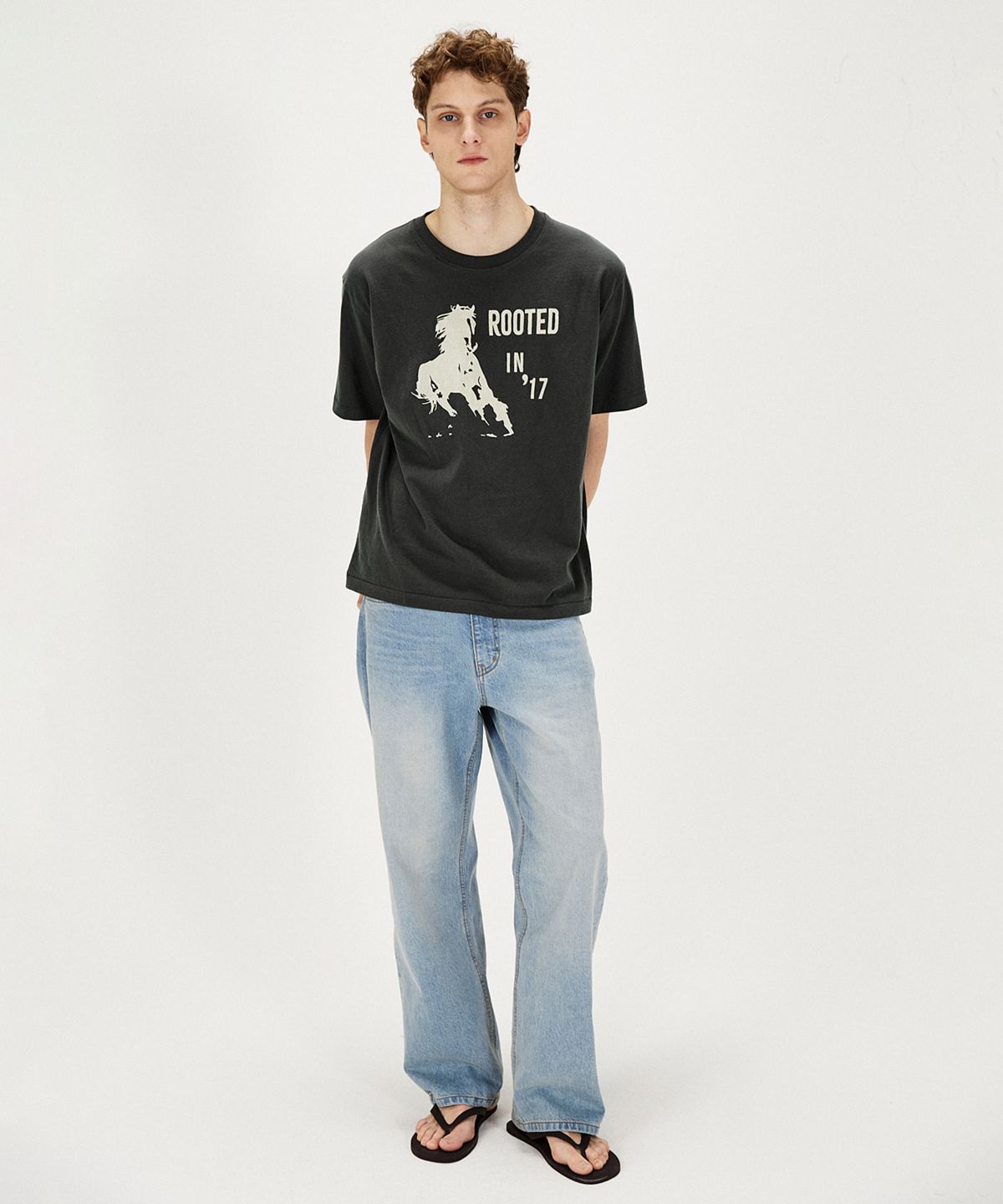 셔터(SHIRTER) VTG LOGO T-SHIRT (CHARCOAL)