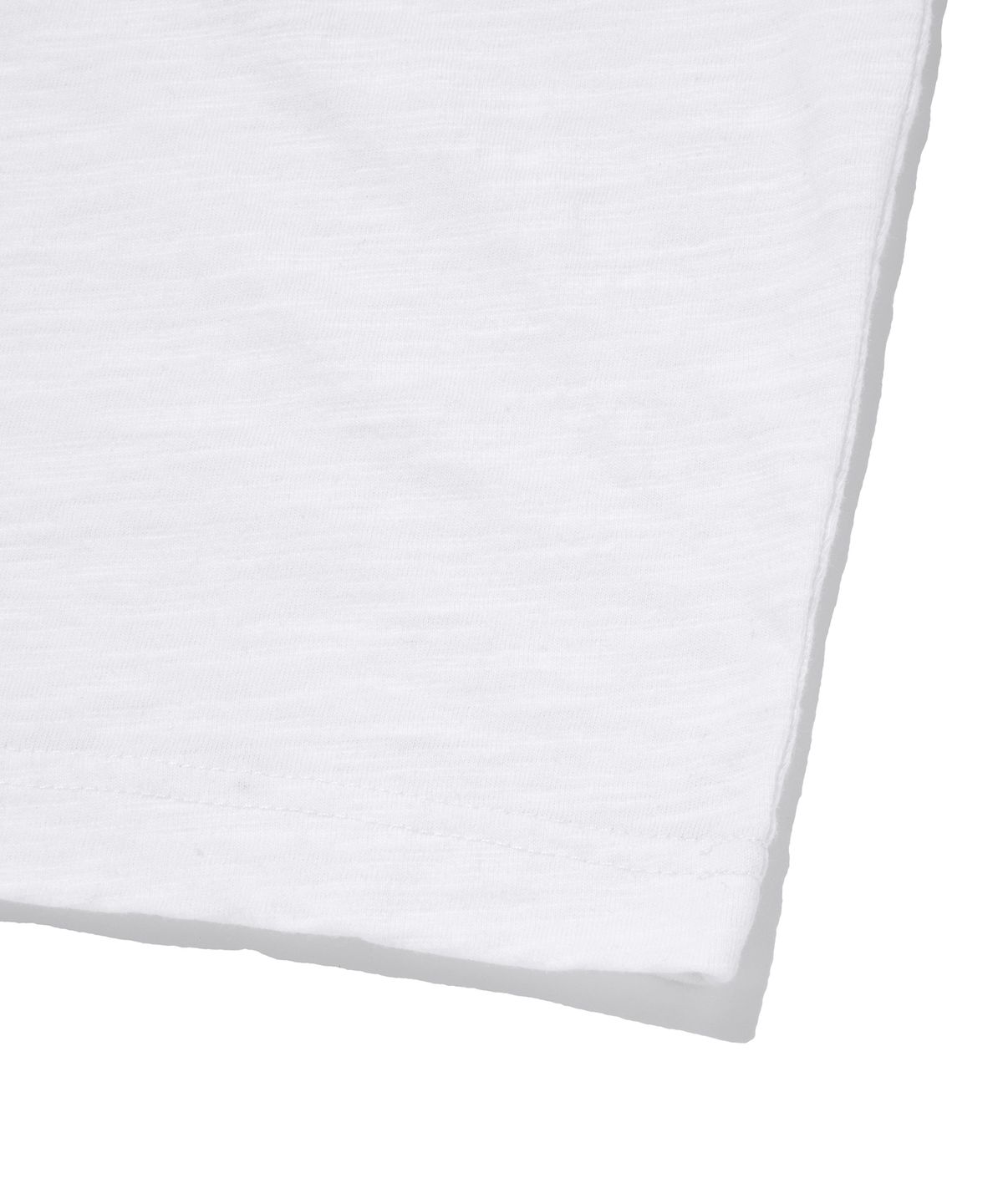 스웨이드(SUADE) TEXTURED POCKET TEE [WHITE]
