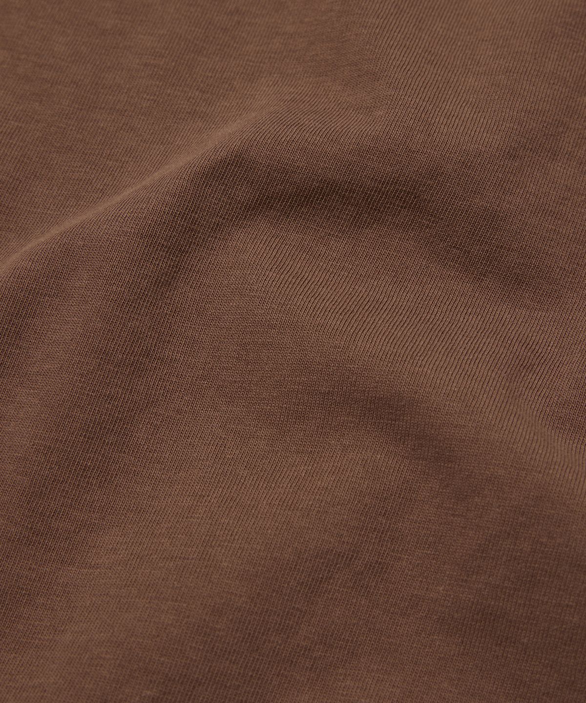 스웨이드(SUADE) SILHOUETTE TEE [MOCHA BROWN]