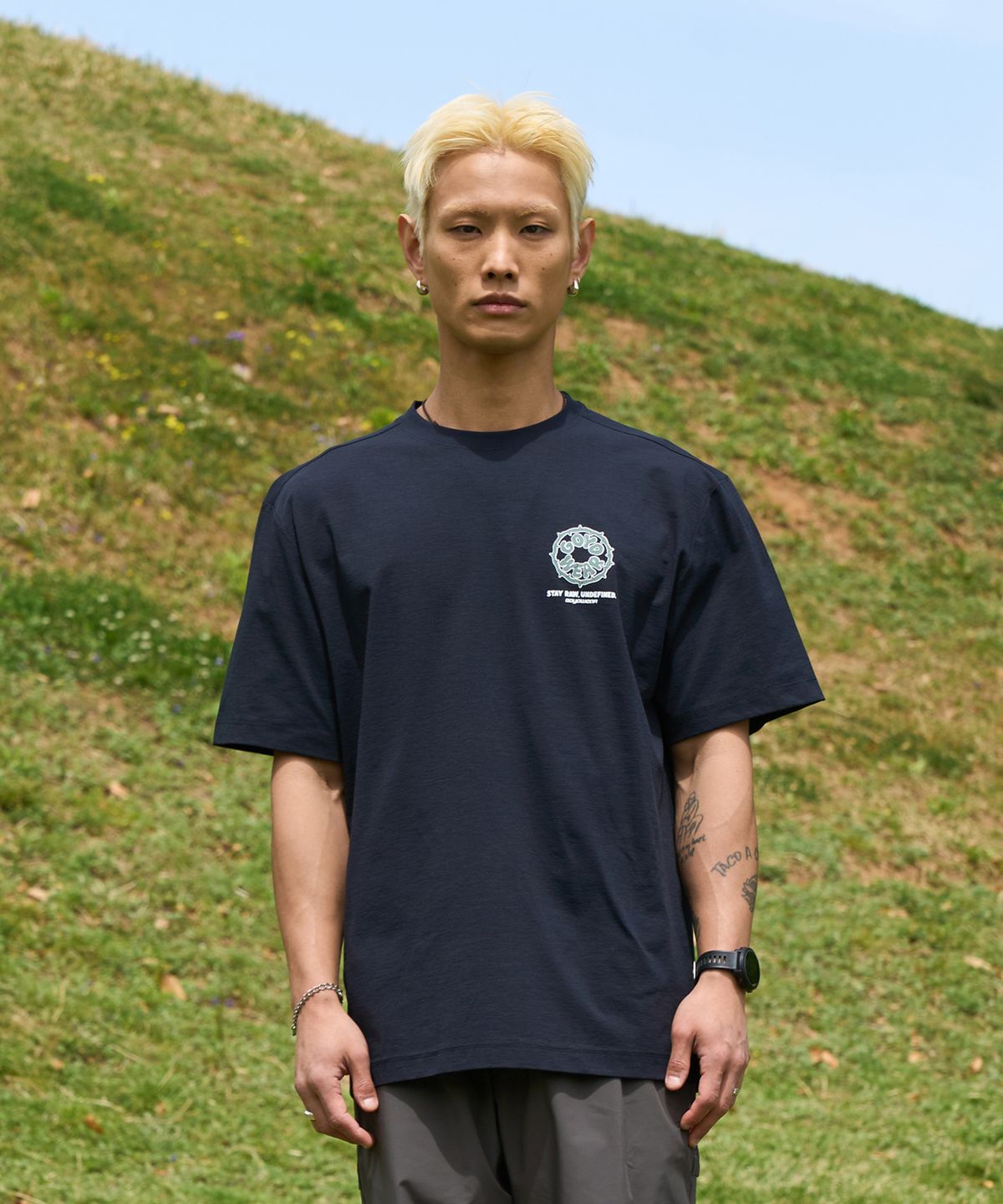 고요웨어(GOYOWEAR) 캑터스 숏 슬리브 (블랙)